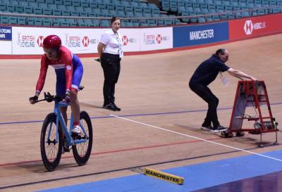 Paula on her way to 4th place in   individual pursuit at the 2019 Masters Track Cycling World Championships
